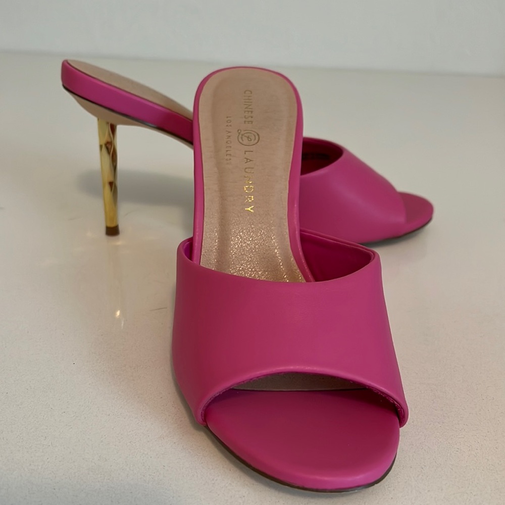 Chinese Laundry Rhonda smooth Fuchsia Pink 8.5